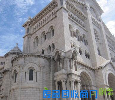 ㊣博澳娱乐皮克：有别于瓜帅 弗格森像教父掌控全局