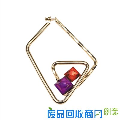 不是珠宝是首饰