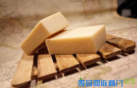Beauty.真相｜椰子油是无所不能的美容佳品吗？