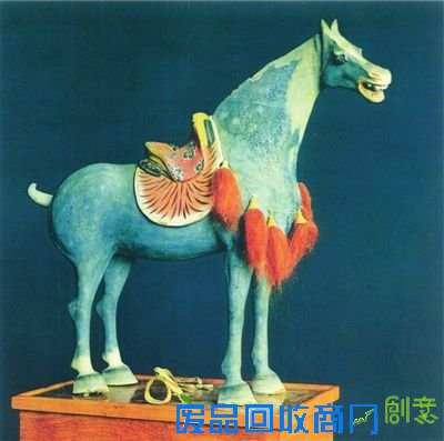 我托骏马情欢腾又一年