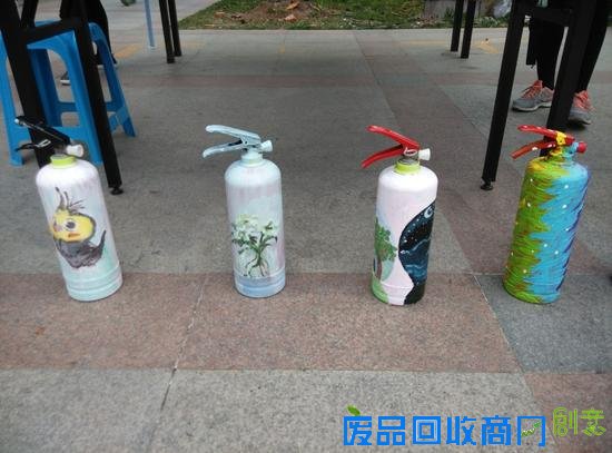 报废灭火器着新衣 为南邮同学们的创意点赞