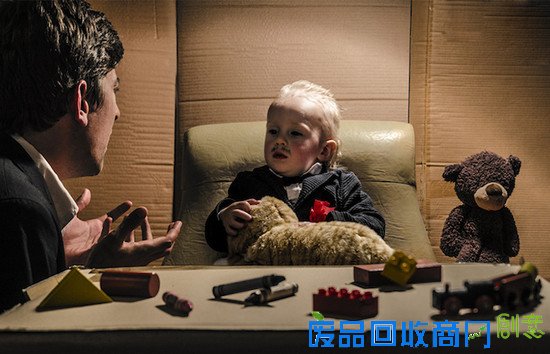 变成剧中人！电影迷的创意全家福