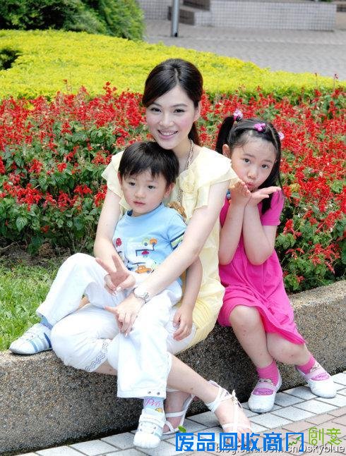 吴秀波自称性取向落伍 盘点娱乐圈被曝性冷淡10大娇艳女星