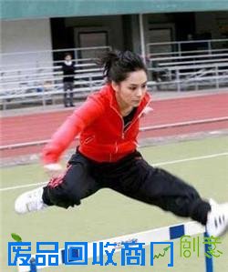 刘翔吴莎甜蜜约会 刘翔一脸呆萌看吴莎 盘点刘翔历任女友吴莎情史