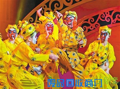 "金猴"纳福