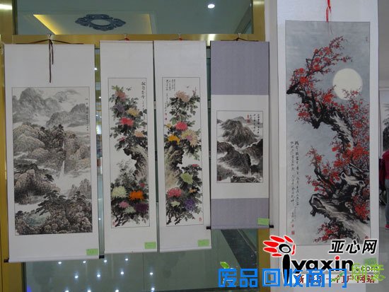 环塔拉力赛新疆和硕赛区书画摄影展成亮点