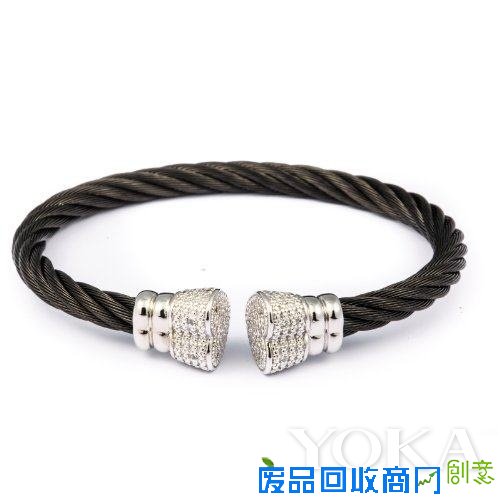 就要与众不同 盘点最HOT小众首饰