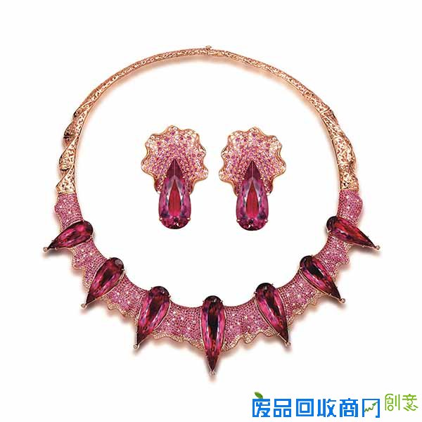 “中国文化遇上英伦时尚”暨“Feiliu十周年展“ 刘斐珠宝艺术品鉴会奢华开幕