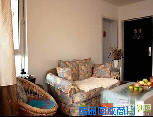 勤俭夫妻旧物改造 2万多DIY精致58平简约美