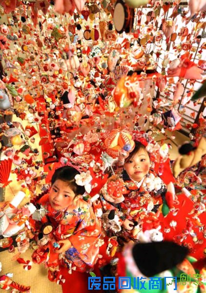 日本静冈举办“雏人偶吊饰节”为女孩祈福(组图)