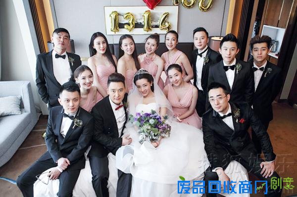 齐俊盛孟真婚礼现场照新郎新娘甜蜜热吻