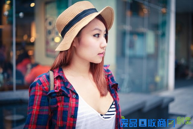 原来平面照片的立体感是这样来的