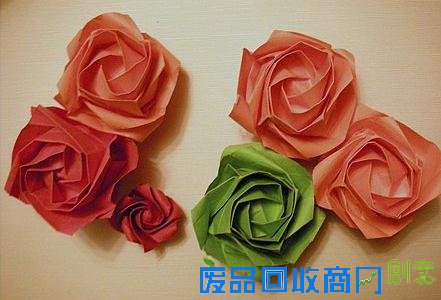 25瓣折纸玫瑰的折法教程图解与CP图纸