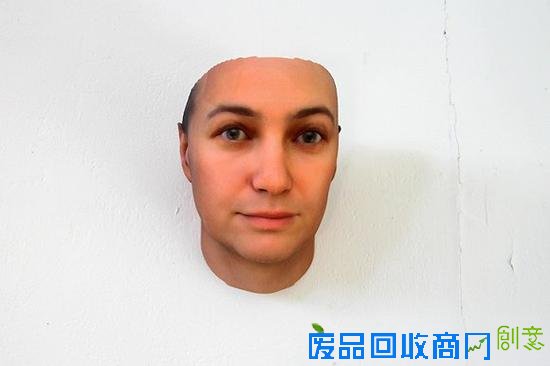 从口香糖和烟头提取DNA 艺术家造出仿生人面具