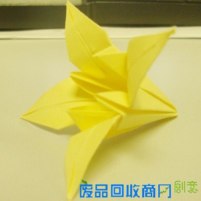 折纸花 美丽百合花折纸手工图解╭★肉丁网