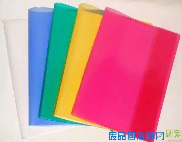 8成被检塑料书皮不合格，你敢给孩子用吗？一起DIY无毒包书