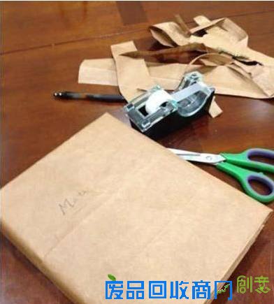 8成被检塑料书皮不合格，你敢给孩子用吗？一起DIY无毒包书