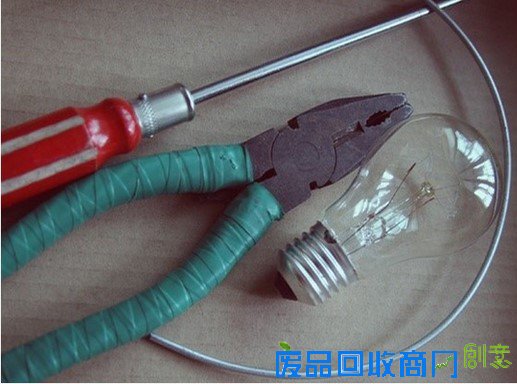 http://www.fphs5.com/chuangyi/upimg/allimg/160410/023642Z08_0.jpg