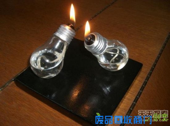 生活中的美！男子拿废灯泡再利用 最后成果让人称赞