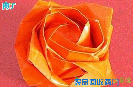 手工DIY一款很逼真折纸玫瑰花的折法图解教程
