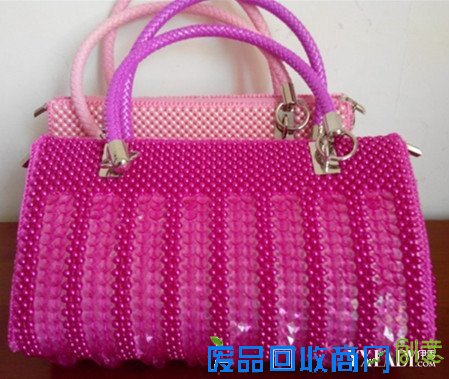 【图】手工串珠包包教程 串出自己想要的包包款式