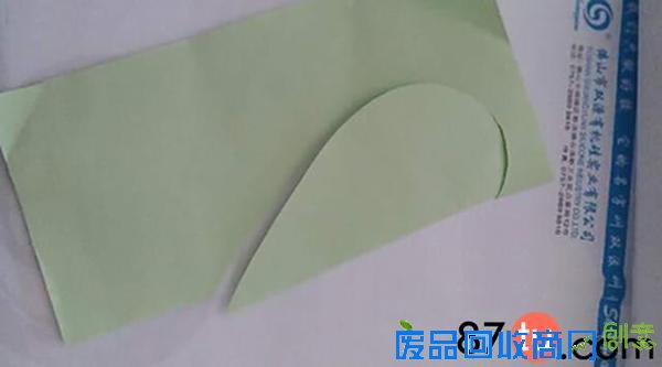 一束五彩缤纷的玫瑰花折纸图解教程