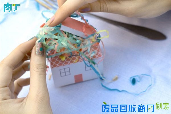 可爱的卡纸房子的手工制作方法图解教程◆肉丁儿童网