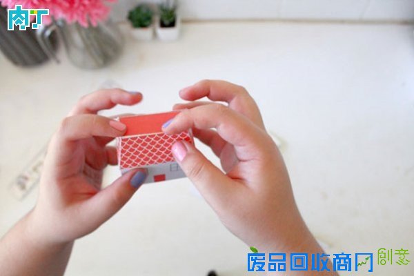 可爱的卡纸房子的手工制作方法图解教程◆肉丁儿童网