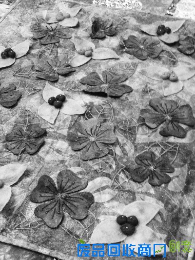 传统手工拼布：碎布上作画