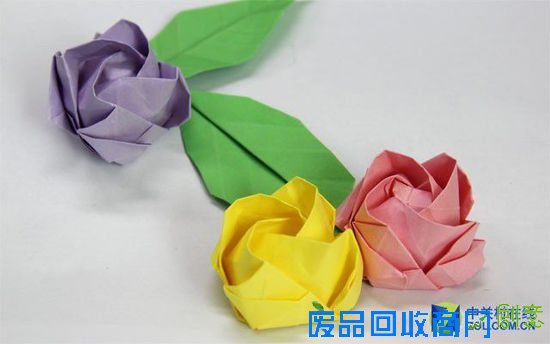 折纸时代1.4：世界接吻日 纸玫瑰助兴