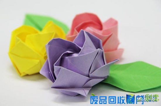 折纸时代1.4：世界接吻日 纸玫瑰助兴