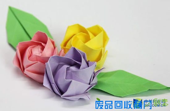折纸时代1.4：世界接吻日 纸玫瑰助兴