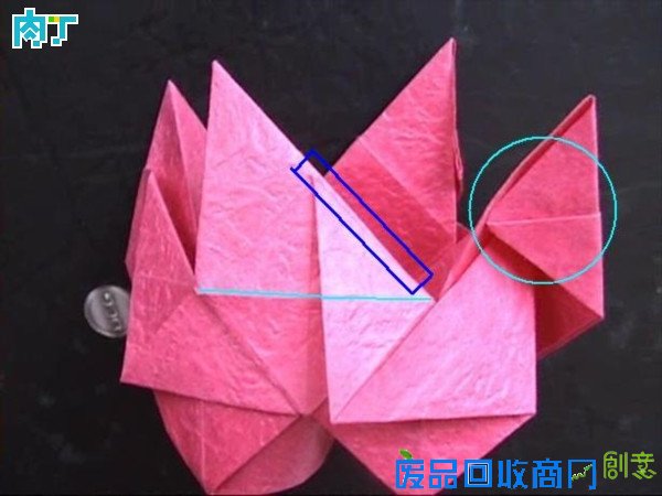 50种纸玫瑰的折法之带枝叶纸玫瑰花折纸方法图解 玫瑰花叶折法╭★肉丁网