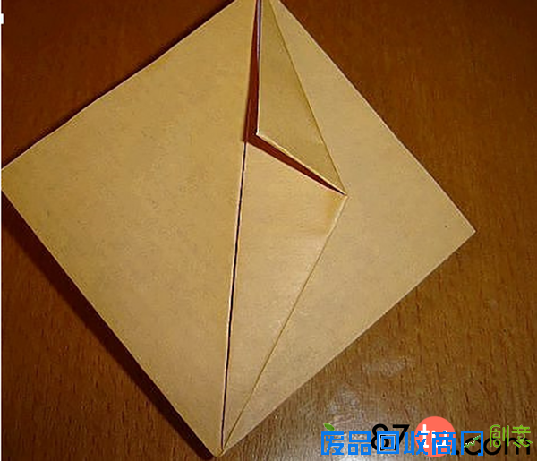 娇羞欲滴的铃兰折纸图解教程