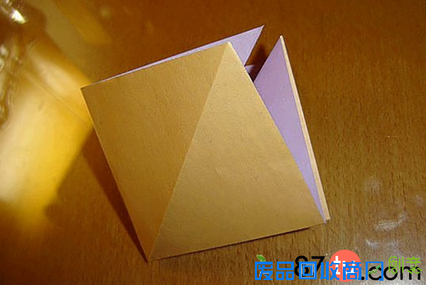 娇羞欲滴的铃兰折纸图解教程