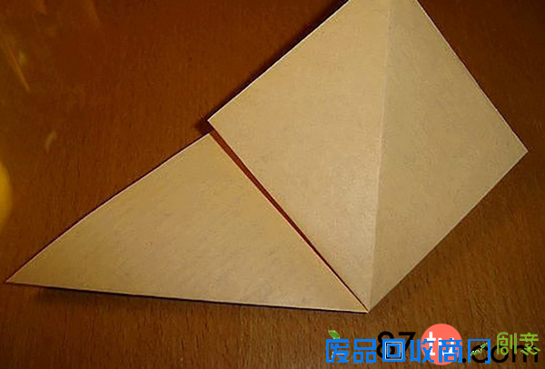 娇羞欲滴的铃兰折纸图解教程
