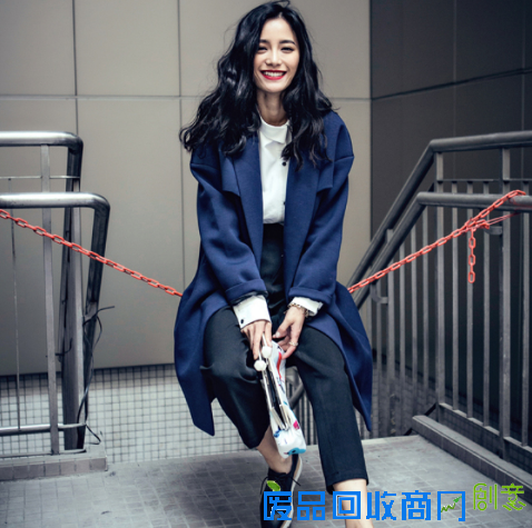 风衣搭配技巧图片 欧美时尚风衣街拍