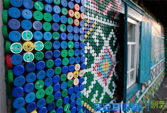 废弃塑料瓶为艺术使出了72变