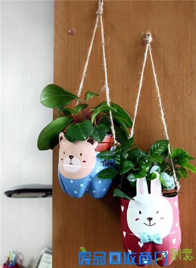 废弃塑料瓶为艺术使出了72变