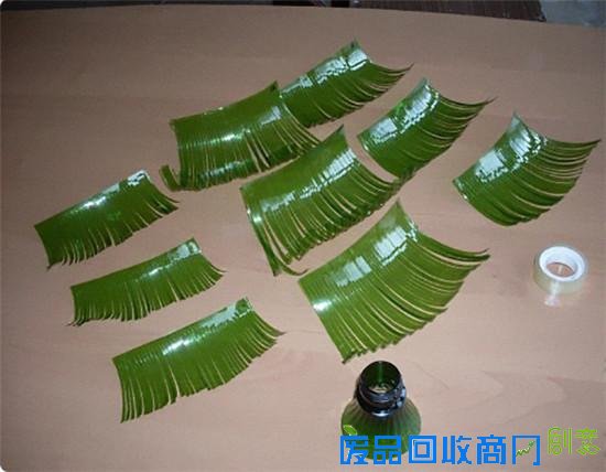废弃塑料瓶为艺术使出了72变