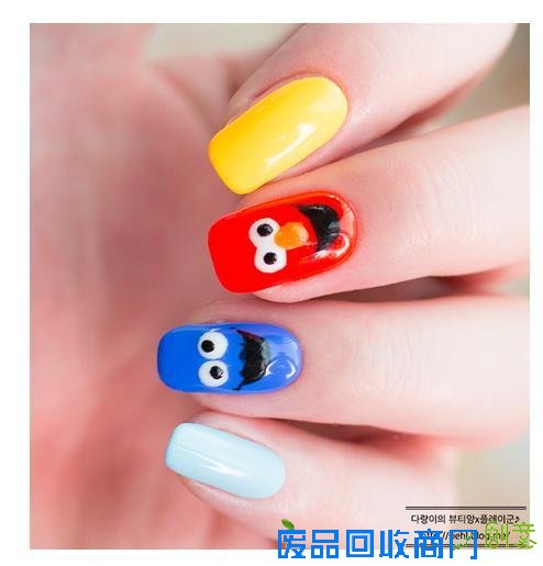 自己DIY省下五百块！玻璃甲条纹甲在家这样做