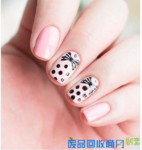 自己DIY省下五百块！玻璃甲条纹甲在家这样做