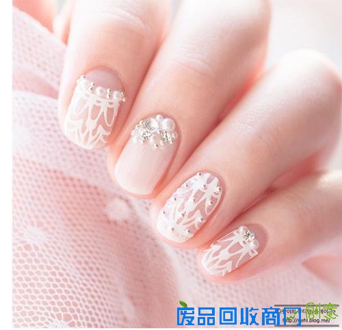 自己DIY省下五百块！玻璃甲条纹甲在家这样做