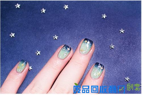 自己DIY省下五百块！玻璃甲条纹甲在家这样做