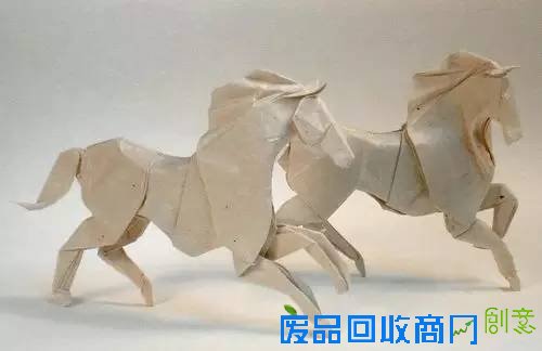 巧用废弃金属 知名雕塑家教你做出精美马形雕塑