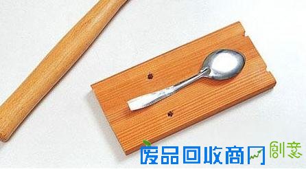 变废为宝—用旧汤勺DIY自制创意蜡烛台