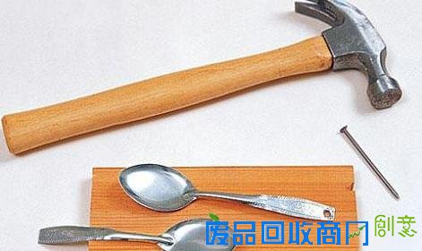 变废为宝—用旧汤勺DIY自制创意蜡烛台