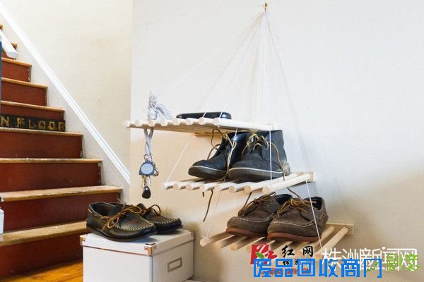 DIY-STACKED-DOWEL-SHELVING-13