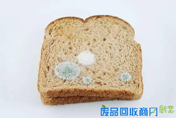 刺绣，这股风在时尚圈怎么刮，终究还是没有中国来的细腻