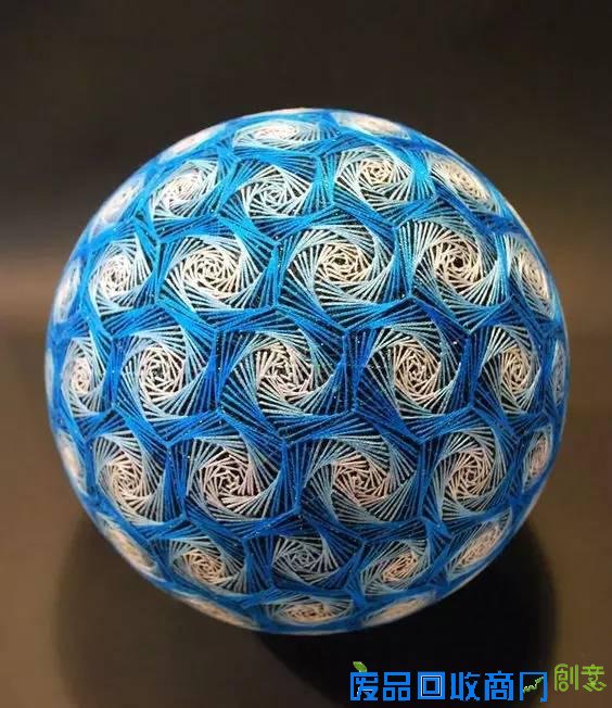 刺绣，这股风在时尚圈怎么刮，终究还是没有中国来的细腻